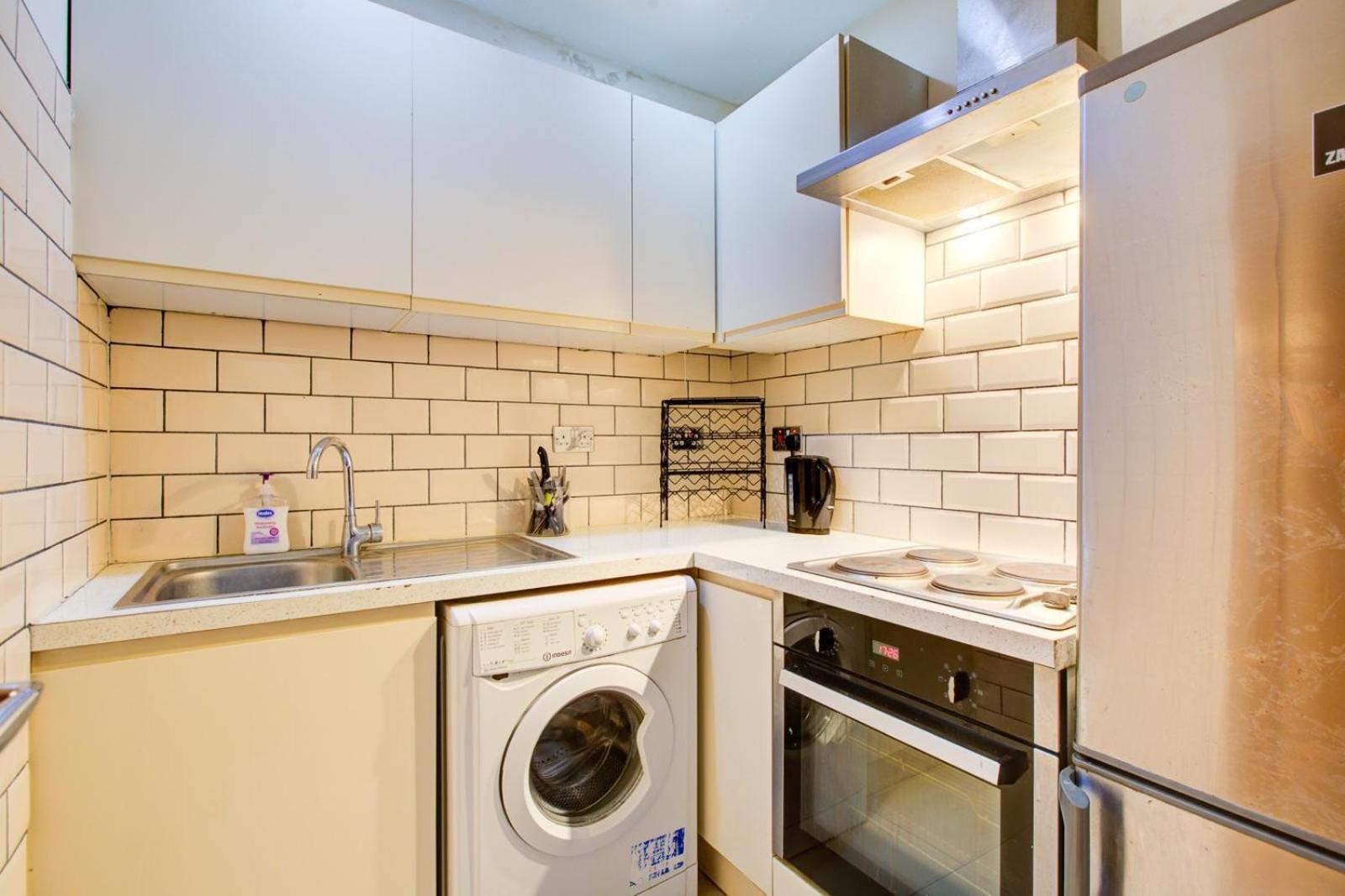 Marble Arch Service Apartment London Exterior photo